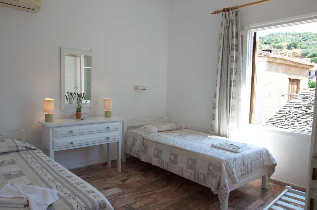 Mirto Apartments Áfissos Chambre photo